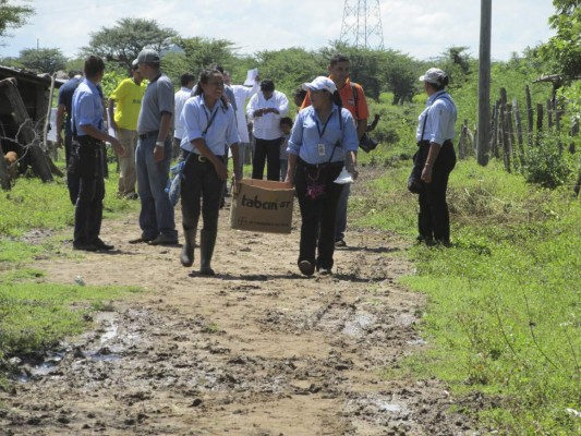 Honduras: Abarrotadas de pacientes con dengue permanecen salas de Hospital del Sur