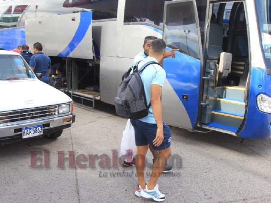 FOTOS: Bajo resguardo policial, Motagua viaja a San Pedro Sula para enfrentar al Alianza