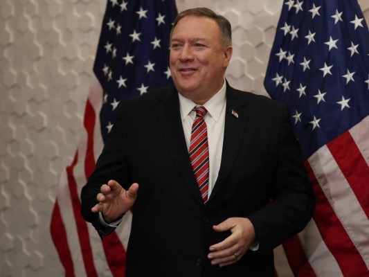 El tenso incidente entre Pompeo y periodista que le preguntó sobre Ucrania
