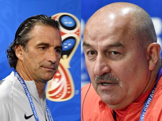 Juan Antonio Pizzi entrenador de Arabia Saudita y Stanislav Cherchesov: AFP