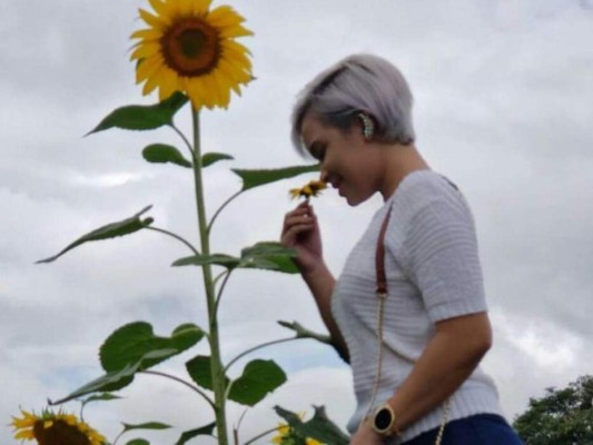 Accidente en que murió modelo ceibeña ocurrió por invasión temporal de carril, según la policía