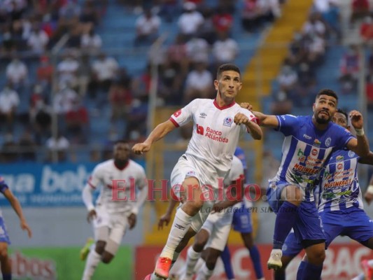 El show de la Ultra Fiel, la euforia de Eddie y el enojo de Nazar: Lo que no se vio del Olimpia vs. Victoria  