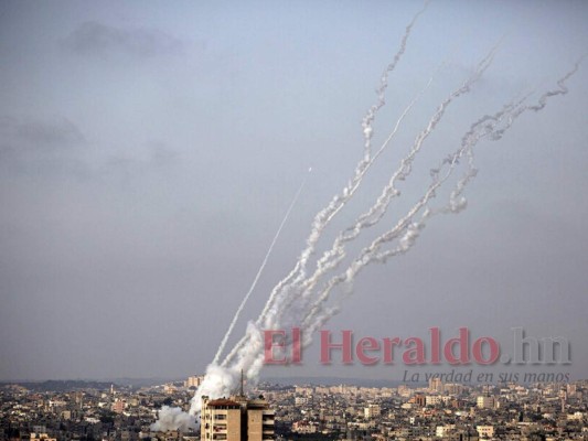 Cronología del miedo y luto que dejan ataques iniciados en las calles de Jerusalén y que se extendieron a Gaza (FOTOS)