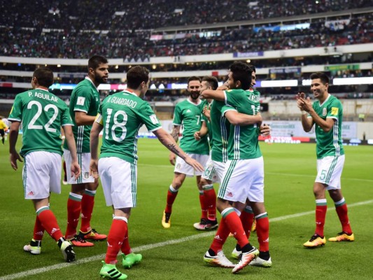 México vence a Canadá y clasifica al hexagonal final