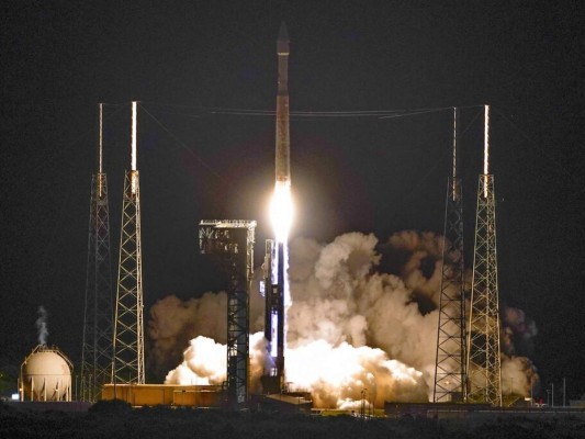 La misión Lucy sale en busca de asteroides troyanos de Jupiter