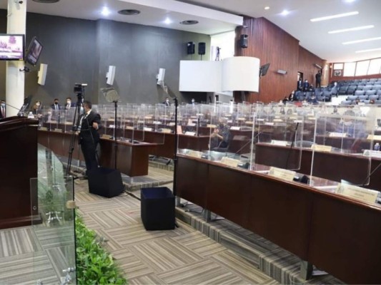 Solo dos veces sesionaron los diputados este mes de febrero