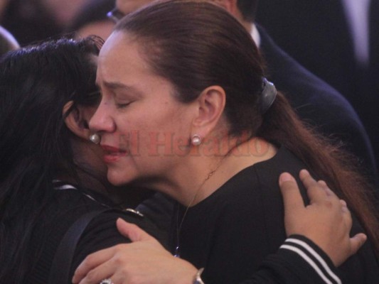 Primera Dama, Ana García, rompe en llanto al recordar a Hilda Hernández
