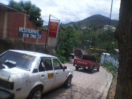 Mata a tres personas dentro de restaurante de comida china en Yaguacire