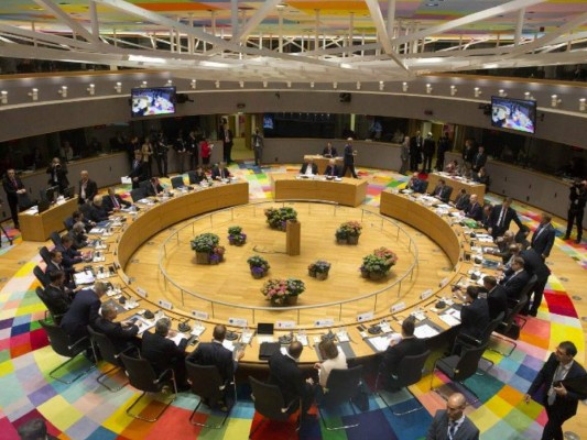 La UE insatisfecha con algunas disposiciones de la reforma fiscal en EEUU