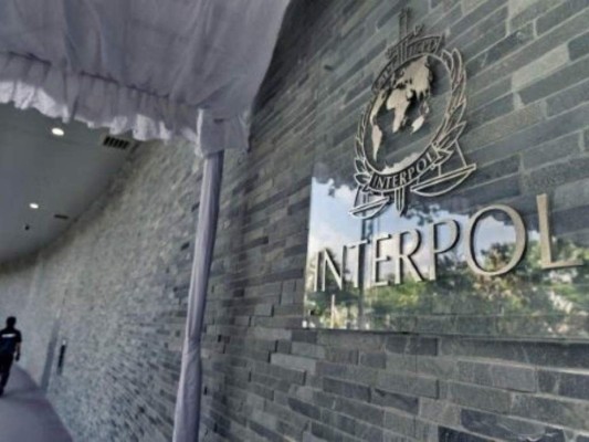 Caen en operativo de Interpol 13 de los prófugos más buscados en Latinoamérica