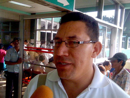 Enfermeras auxiliares dan plazo de 24 horas a autoridades para cumplir pliego de peticiones