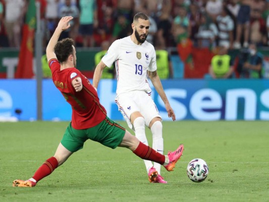 Histórico partido de CR7: Los mejores momentos del partido entre Francia y Portugal (Fotos)
