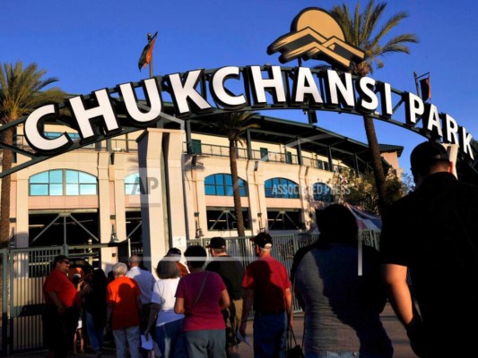 Hombre muere tras concurso de comer tacos en California