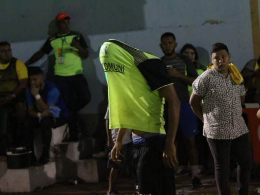 FOTOS: Tristeza, lágrimas y dolor en los jugadores del Olancho FC tras perder la final de la Liga de Ascenso ante Real Sociedad