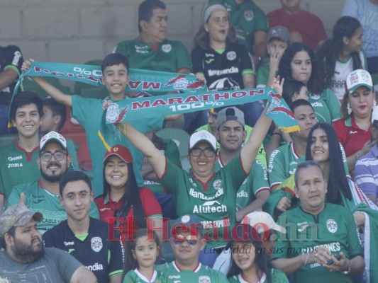 FOTOS: Hondureñas hermosas y ambientazo en el duelo Marathon vs Platense