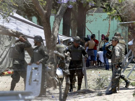 Encuentran municiones en módulo de la pandilla 18