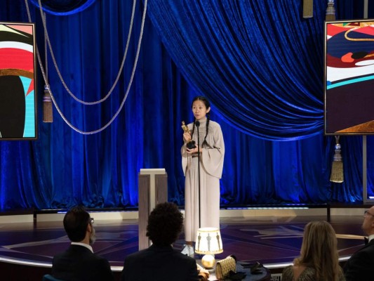 Oscar 2021: Nomadland gana el premio a mejor película en una gala sorpresiva