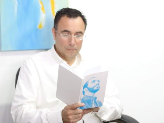 Luis Zelaya sobre vacunación en El Salvador: 'Algo debemos leer para ver qué están haciendo'