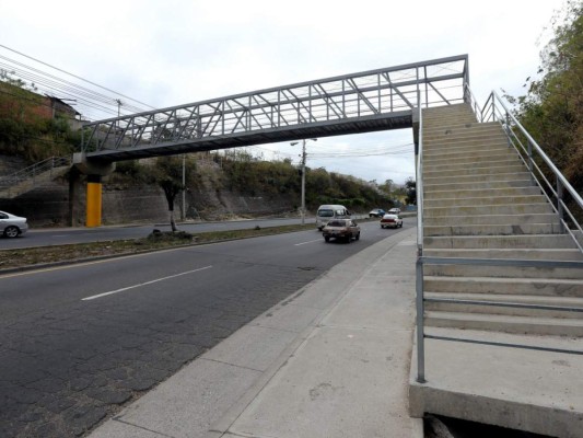 Educarán a los capitalinos sobre pasos peatonales