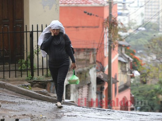 Por ingreso de onda tropical se esperan lluvias en Honduras