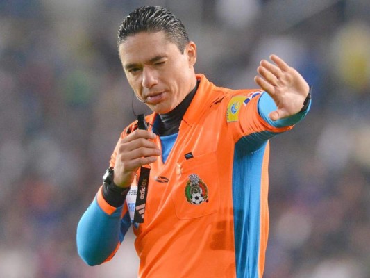 Óscar Macías, árbitro de la final Tigres-Chivas, dará charla motivacional a jueces hondureños&nbsp;&nbsp;