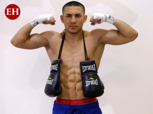 Hondureños apoyan con todo a Teófimo López en redes sociales