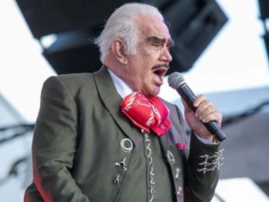 Desmienten que Vicente Fernández tenga muerte cerebral