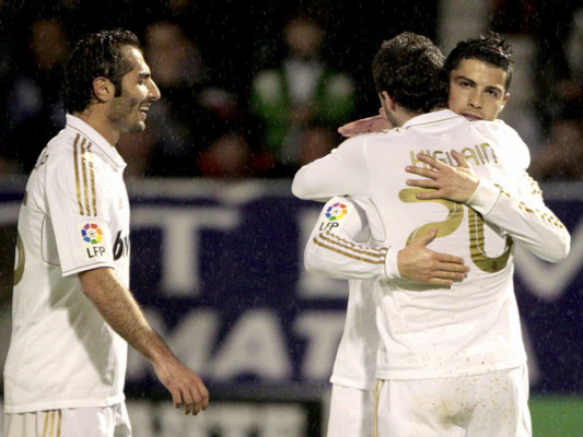 Real Madrid avanza al vencer al modesto Ponferradina