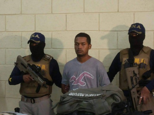 Capturan al supuesto cabecilla de la pandilla 18 en El Pedregal