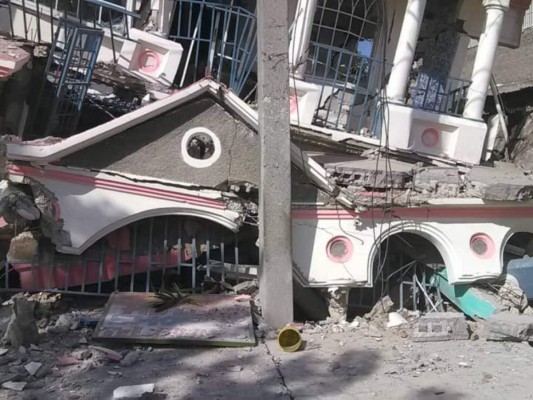 VIDEOS: El caos y terror que vivieron los haitianos con sismo de 7.2 grados
