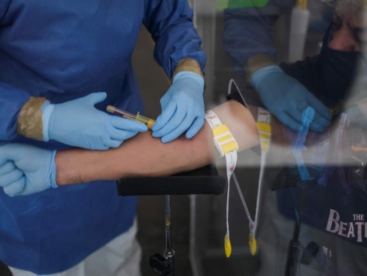 Ministro chileno con covid-19, primer contagiado en gabinete de Piñera