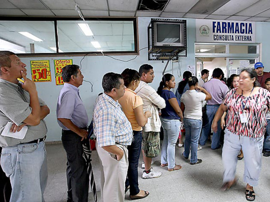 En un 50 por ciento desabastecido de medicamentos el Seguro Social