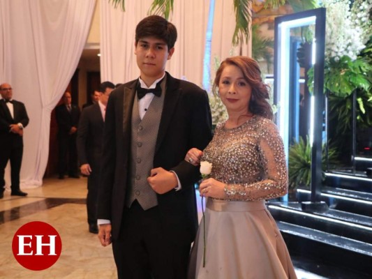 FOTOS: Prom de la Macris School, una radiante gala para festejar el éxito de los seniors