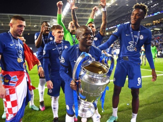 No se vio: La celebración del Chelsea y el desconsuelo del Manchester City