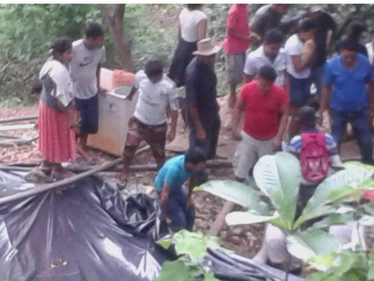 Desconcierto por muerte de tres mineros en Langue, Valle