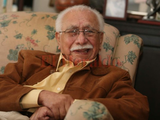 Ramón Custodio: Una vez un subteniente me puso la pistola 45 en el corazón