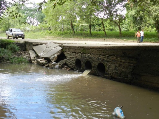 Intransitables más de 700 kilómetros de vías secundarias en Catacamas, Olancho