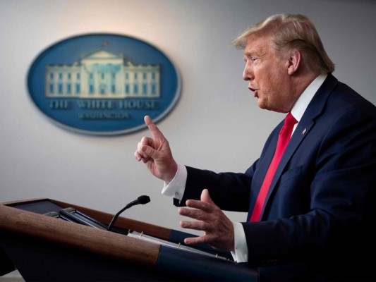 Trump anuncia hablará con el presidente chino el jueves por la noche