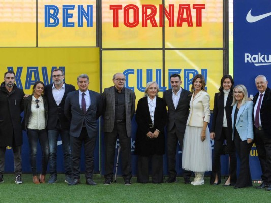 Así fue el regreso de Xavi Hernández al Camp Nou como nuevo entrenador del Barcelona