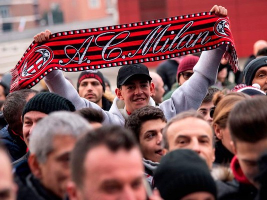 FOTOS: Locura y euforia en la segunda bienvenida de Zlatan Ibrahimovic al Milan