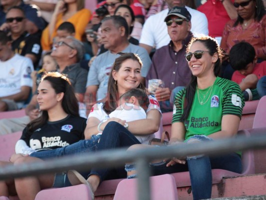 La afición dio la bienvenida al Torneo Clausura 2019