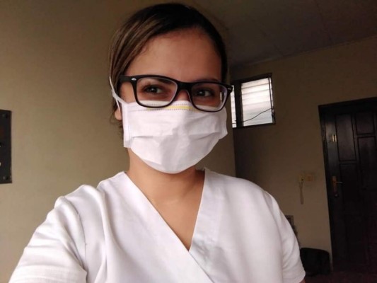 Andrea Urbina: 'Lloré noches enteras. No quería estar grave, pensaba en mi hija”