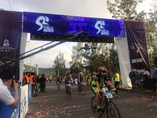 EN VIVO: Todos los detalles de la VIII Vuelta Ciclística EL HERALDO