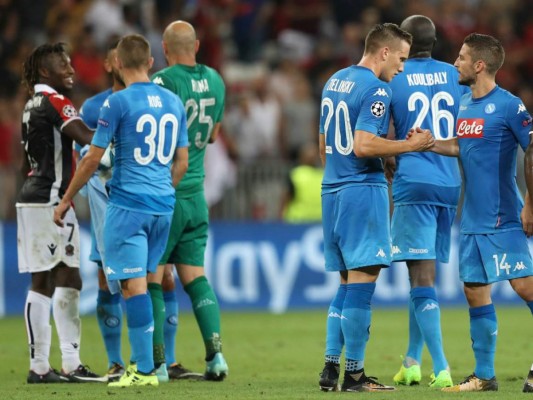 Nápoles y Sevilla estarán el jueves en el sorteo de la Liga de Campeones