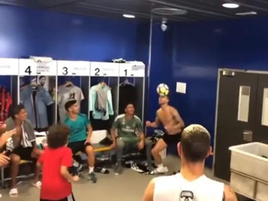VIDEO: El hijo de Marcelo del Real Madrid es un mago con la cabeza