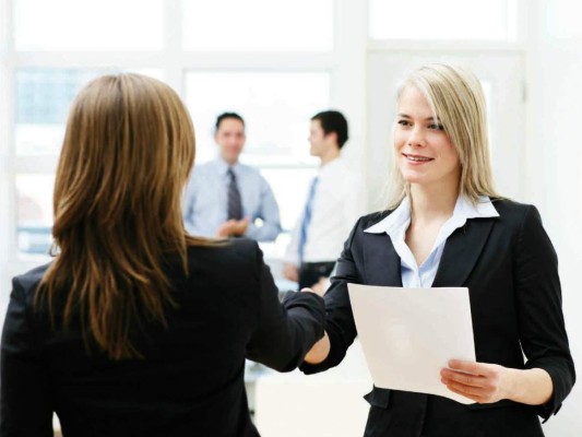 Importancia de los buenos modales en el trabajo