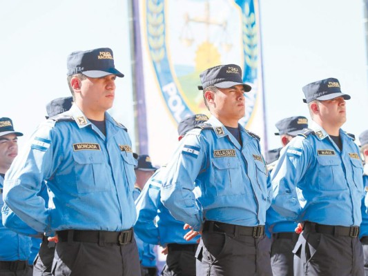 Guardias no deben usar los colores de uniforme policial