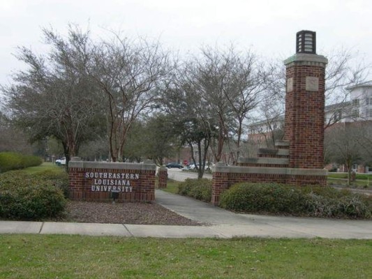 Tiroteo en universidad de Luisiana deja dos heridos