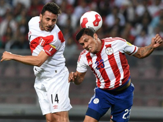 Perú se impone en casa a Paraguay y con ello cobra vida en la eliminatoria