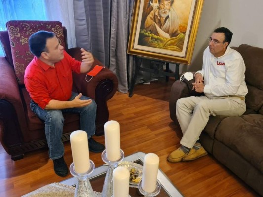 Darío Banegas y Luis Zelaya se reúnen para 'intercambiar opiniones' políticas